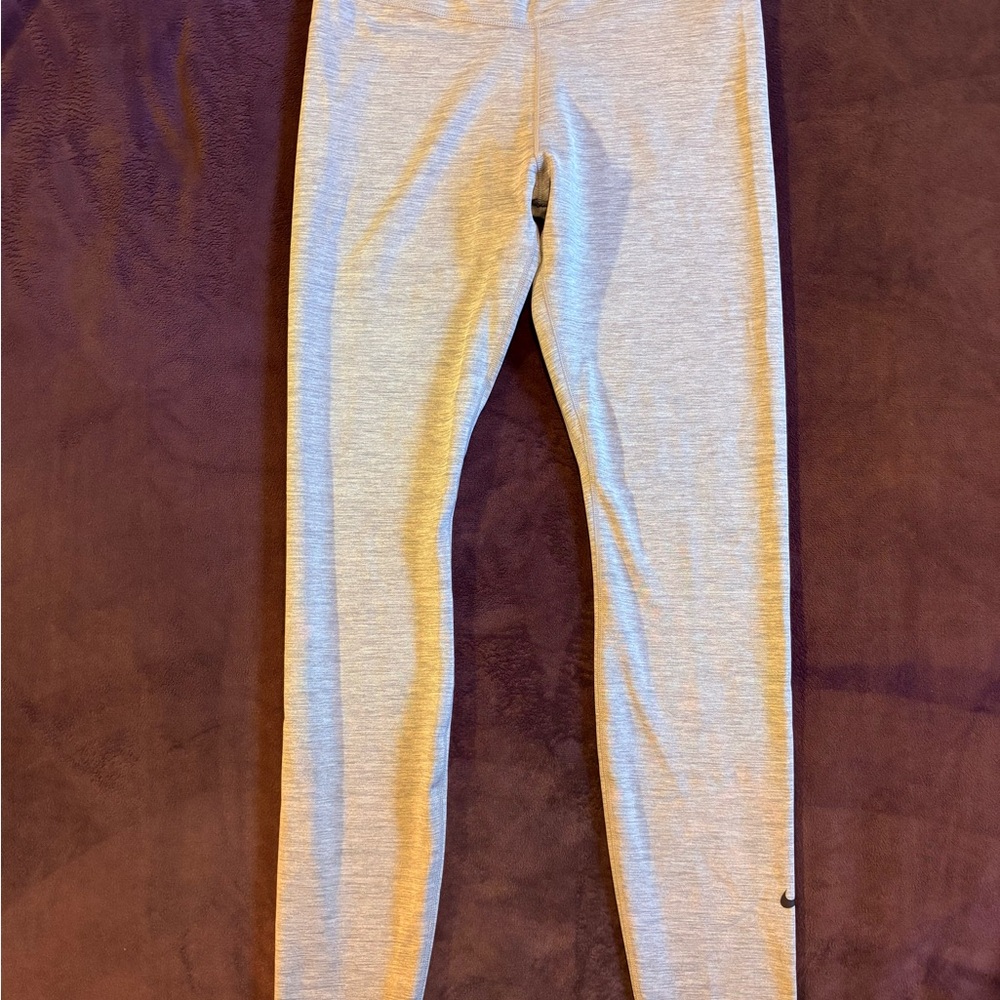 Nike Women's Light Gray Leggings